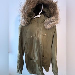 Women’s Large Winter Coat